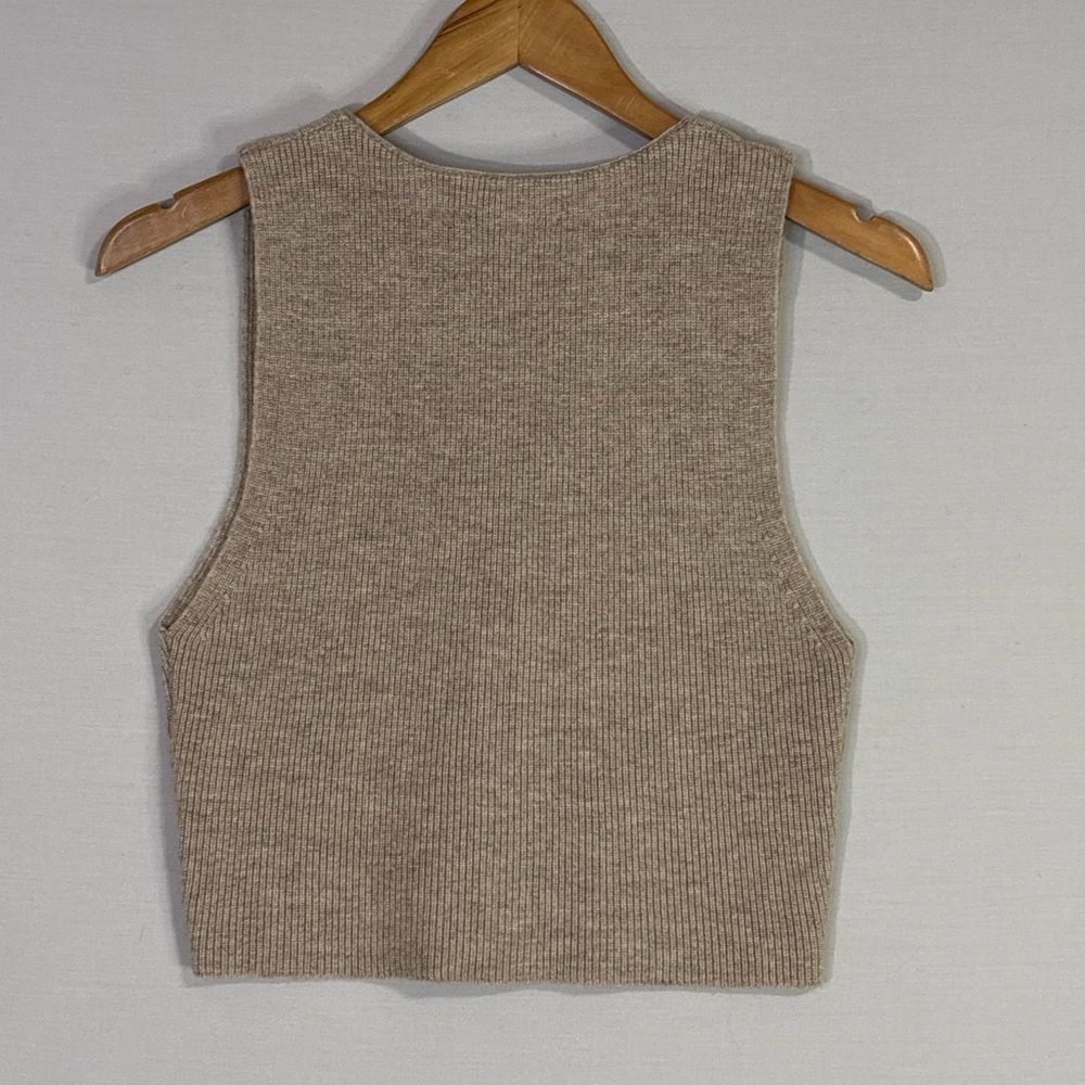 RE ONA Wool Blend Ribbed Knit Button Front Vest Tank Oatmeal L - Picture 3 of 5